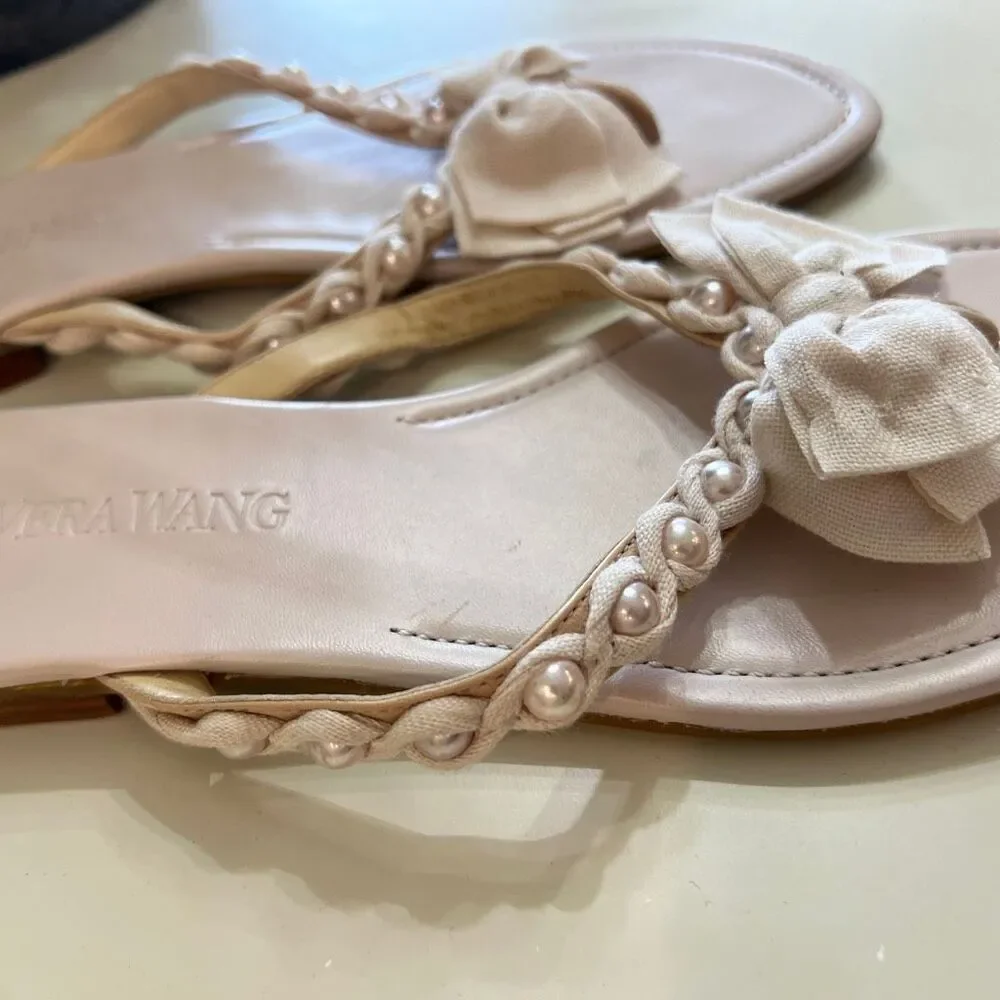 Vera Wang Women's Bow Faux Pearl Flip-flop T-strap Flat Sandals Beige Size 9